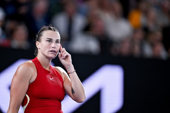 Durísimas críticas a la Batalla de los Sexos entre Sabalenka y Kyrgios: "aburrida, inútil y vergonzosa"