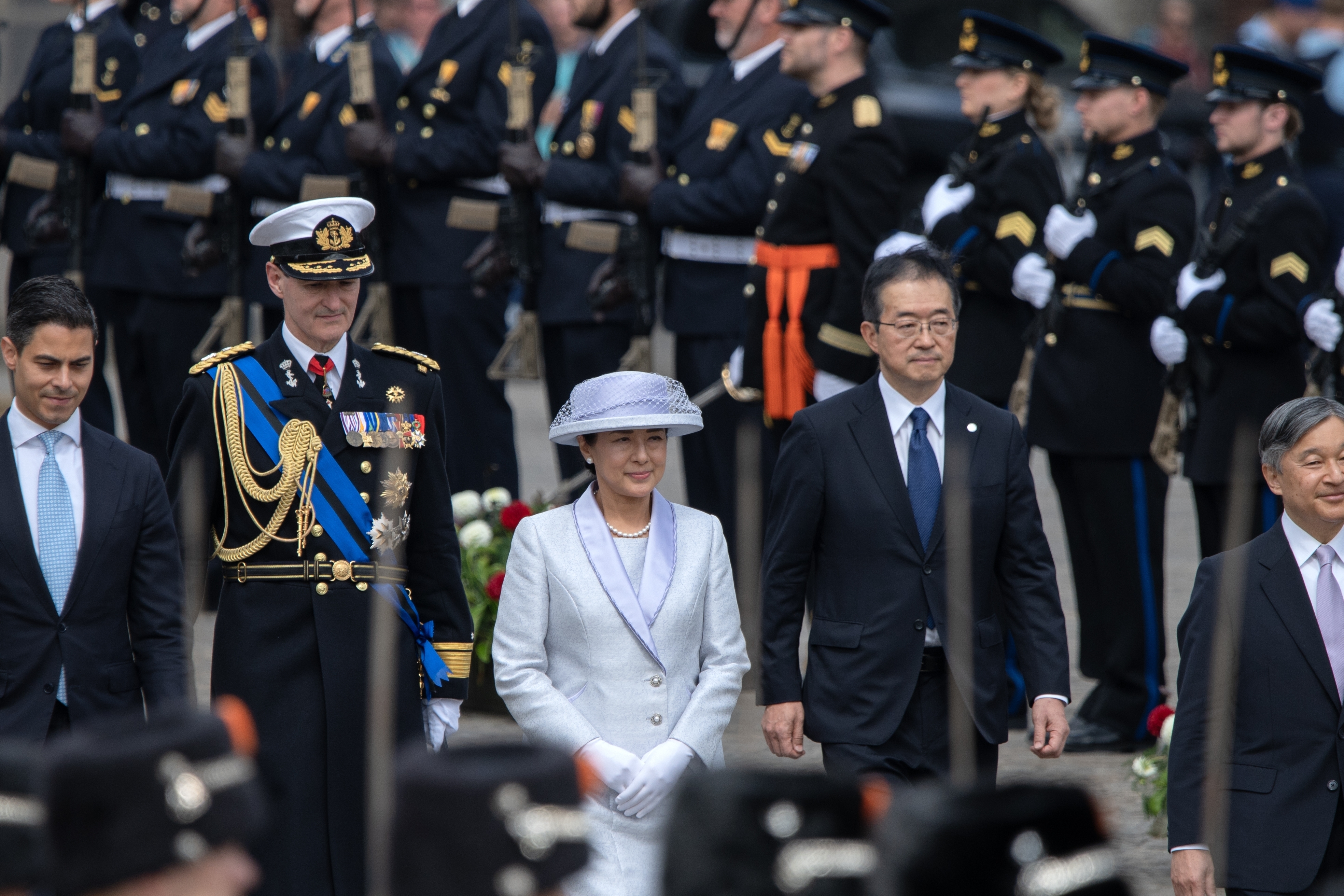 Japón permitirá que las mujeres mantengan su estatus real tras casarse, pero seguirá sin permitir que haya emperatrices