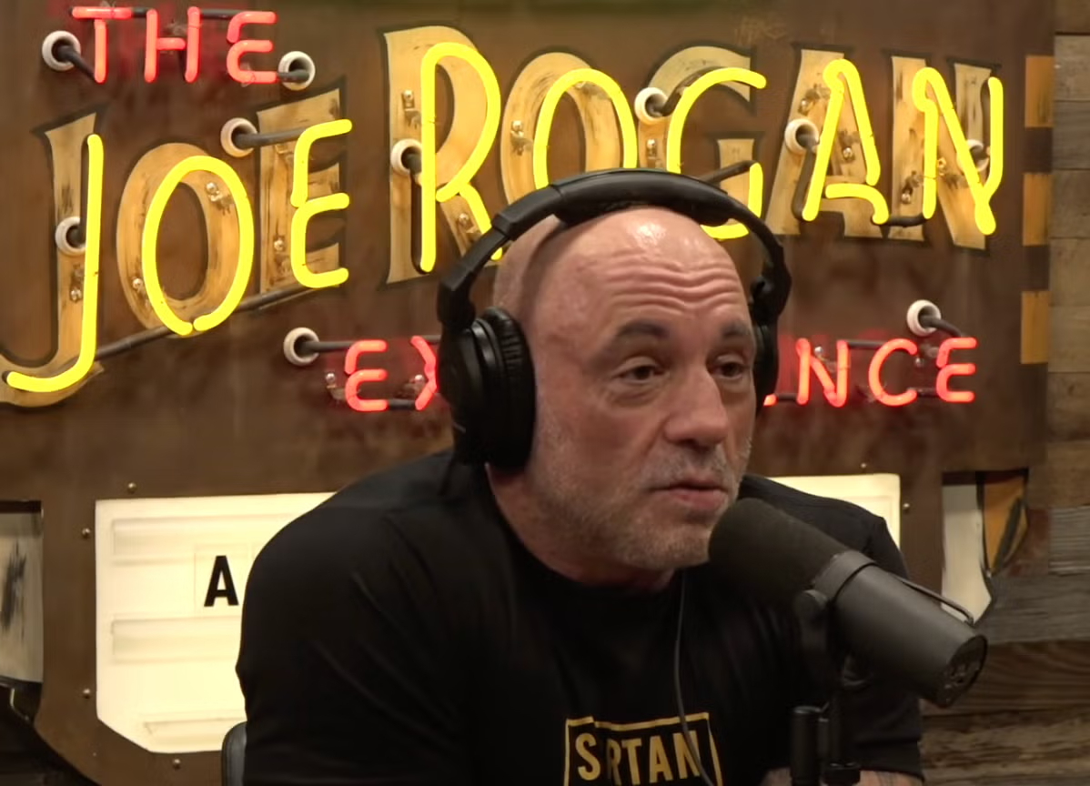 Joe Rogan defiende a Kimmel y les dice a los conservadores que apoyan la censura: 