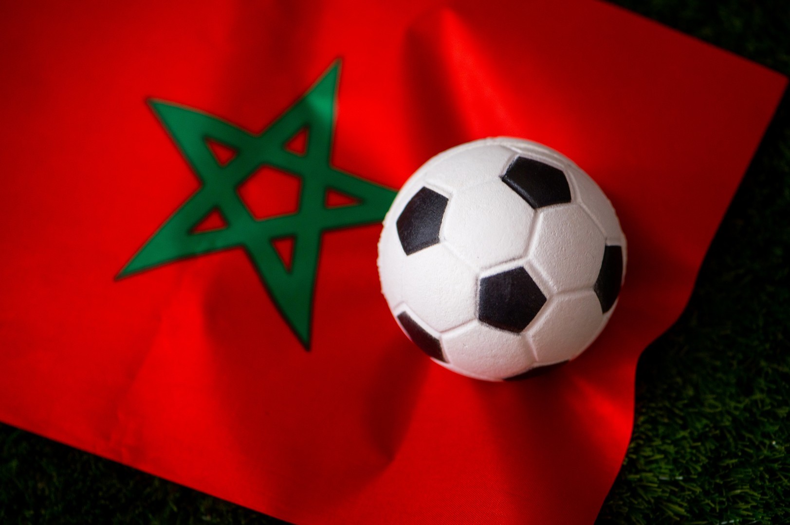 El seleccionador de Marruecos, Walid Regragui, pide la dimisión tras la decepción de la AFCON