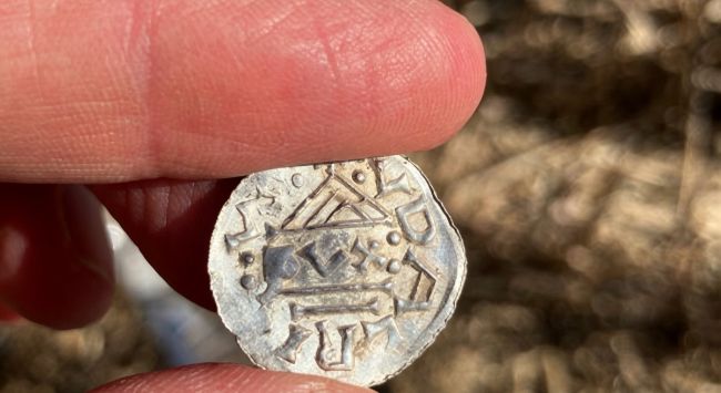 Premio gordo arqueológico en Noruega: descubierto un enorme tesoro vikingo