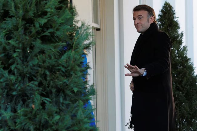 Macron se reúne con Trump en Washington para discutir la estrategia sobre Ucrania