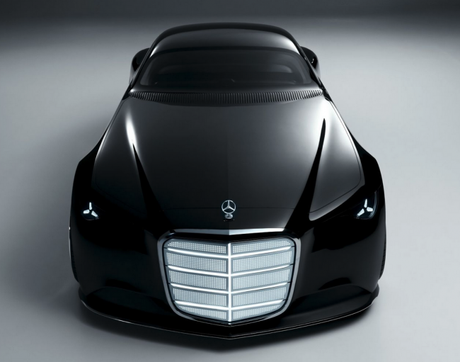 El nuevo prototipo de Mercedes parece un móvil de la mafia de los años 30