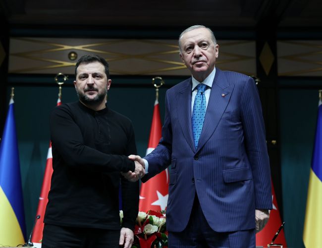 Turquía se ofrece a acoger nuevas conversaciones entre Rusia y Ucrania