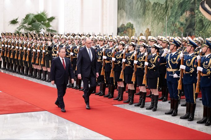 Alemania busca lazos económicos más profundos con China