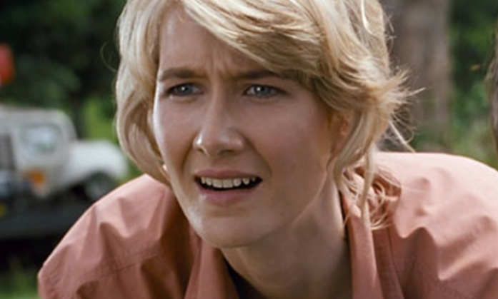 La actriz Laura Dern reconoce que ciertos aspectos de su personaje y el de Sam Neill en Jurassic Park serían muy criticados hoy en día