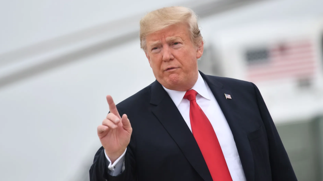 Trump sigue queriendo un arancel del 15% a pesar del lanzamiento del 10%