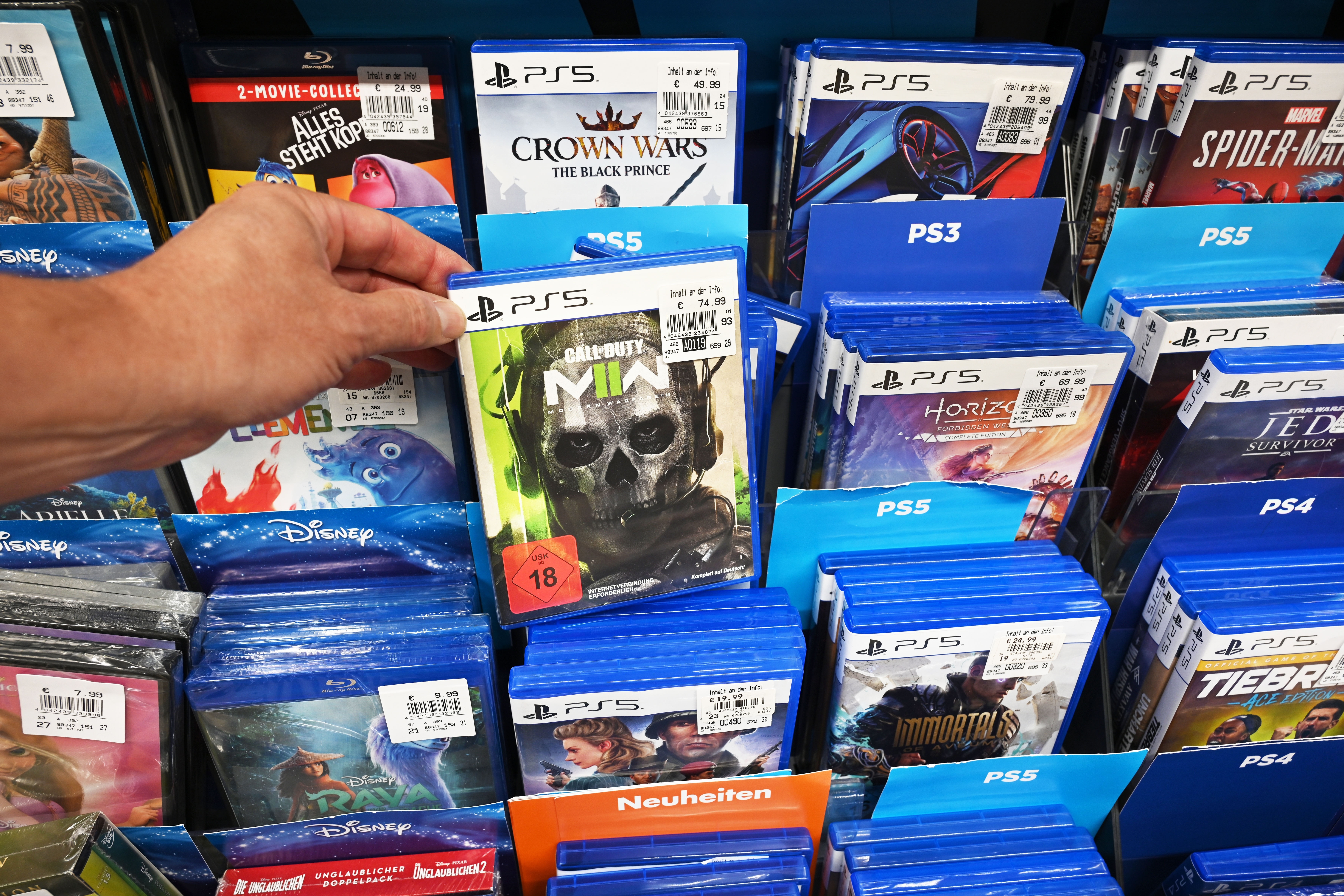 Las empresas alzan la voz frente ala decisión de PlayStation de eliminar el formato físico en sus consolas