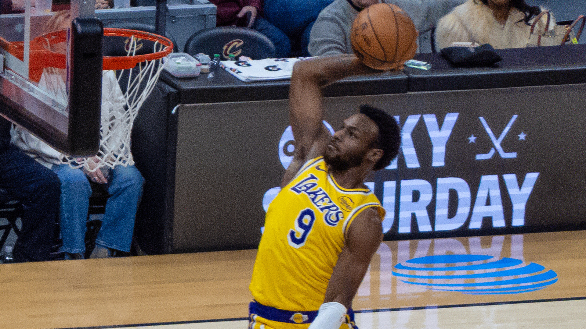 LeBron James jugará con su hijo los play-offs de la NBA con los Lakers