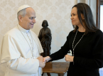 El Papa Le&oacute;n se re&uacute;ne en el Vaticano con la opositora venezolana Mar&iacute;a Corina Machado