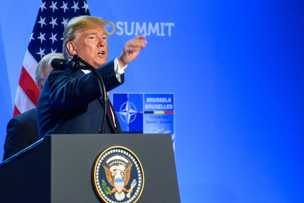 Trump reclama "acceso total" a Groenlandia mientras la OTAN insta a reforzar la presencia en el Ártico