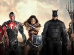 Zack Snyder: "Gracias a los fans" pueden ver su Liga de la Justicia