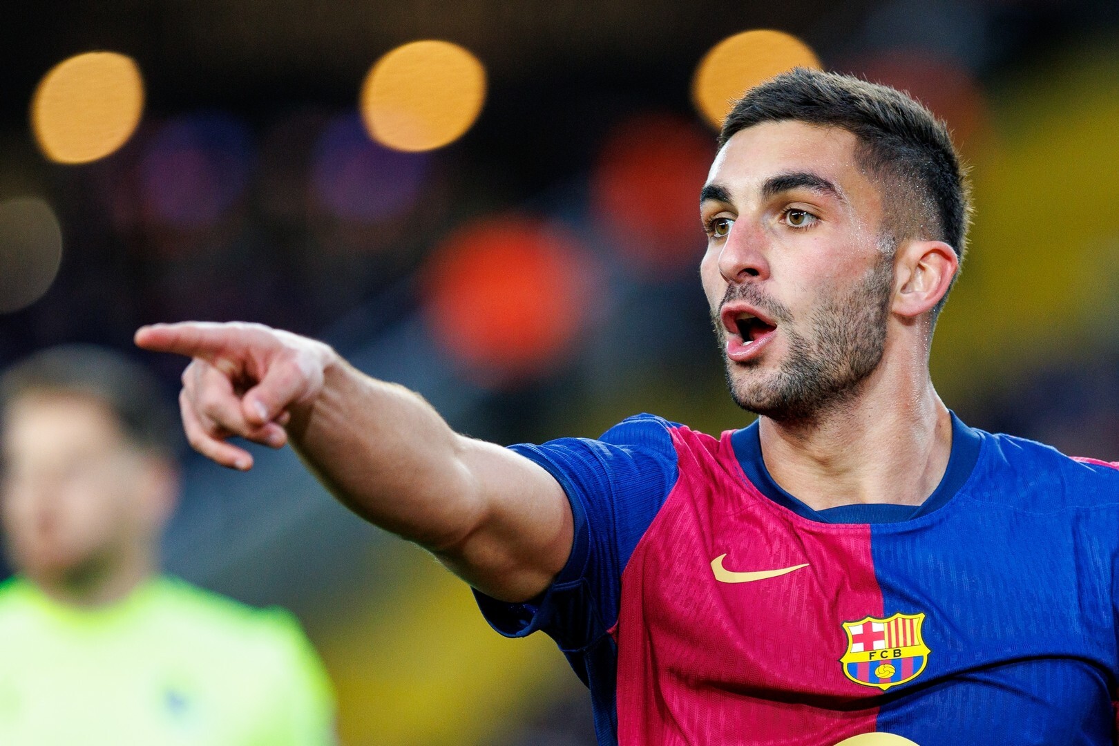 El FC Barcelona está dispuesto a vender a Ferran Torres para centrarse en Lewandowski, Rashford y Julián Álvarez