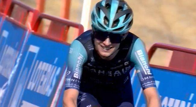 Jakob Omrzel, esloveno de 20 años, se convierte en el segundo ciclista más joven en ganar una etapa de la Vuelta