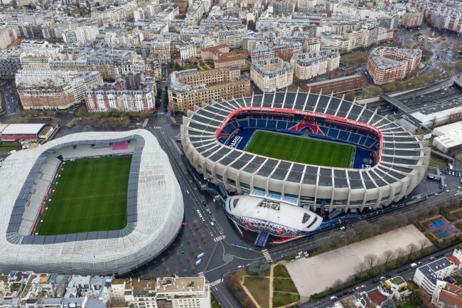 Paris FC amenaza la hegemonía del PSG: el derbi podría volver a París... separados por una calle