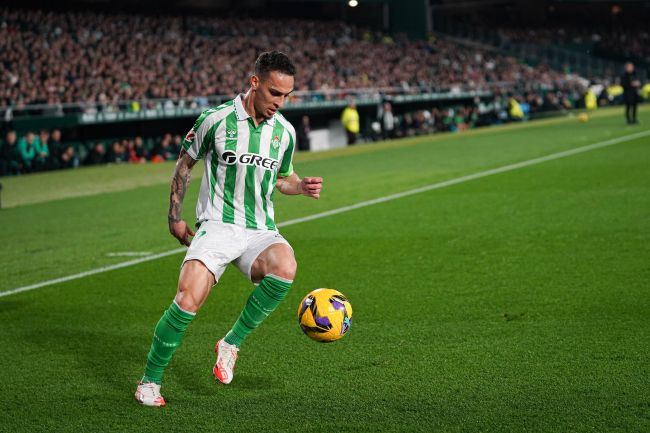 El Betis compara las estadísticas de Antony con las de Vini Jr: "Sólo hay un claro aspirante al Balón de Oro"