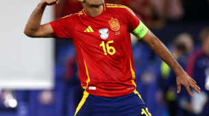 Nuevo giro inesperado en la pugna por Rodri Hernández, que ahora tiene que elegir entre el Barça y el Real Madrid
