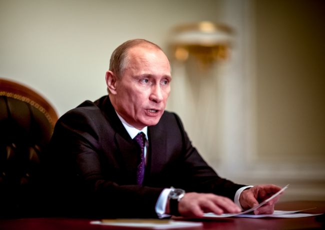 Putin duda de las conversaciones de paz en medio de las acusaciones de ataque al puente