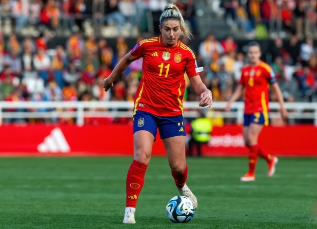 La nueva seleccionadora española debuta con una goleada a Suecia en semifinales de la Nations League