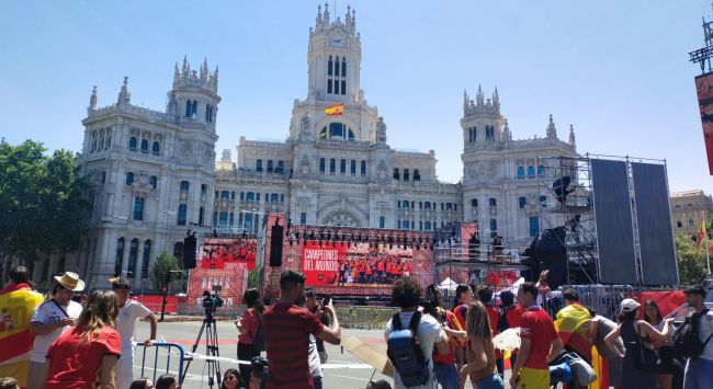Celebración del Mundial en Madrid: a qué hora es, actuaciones musicales y cómo verlo en directo