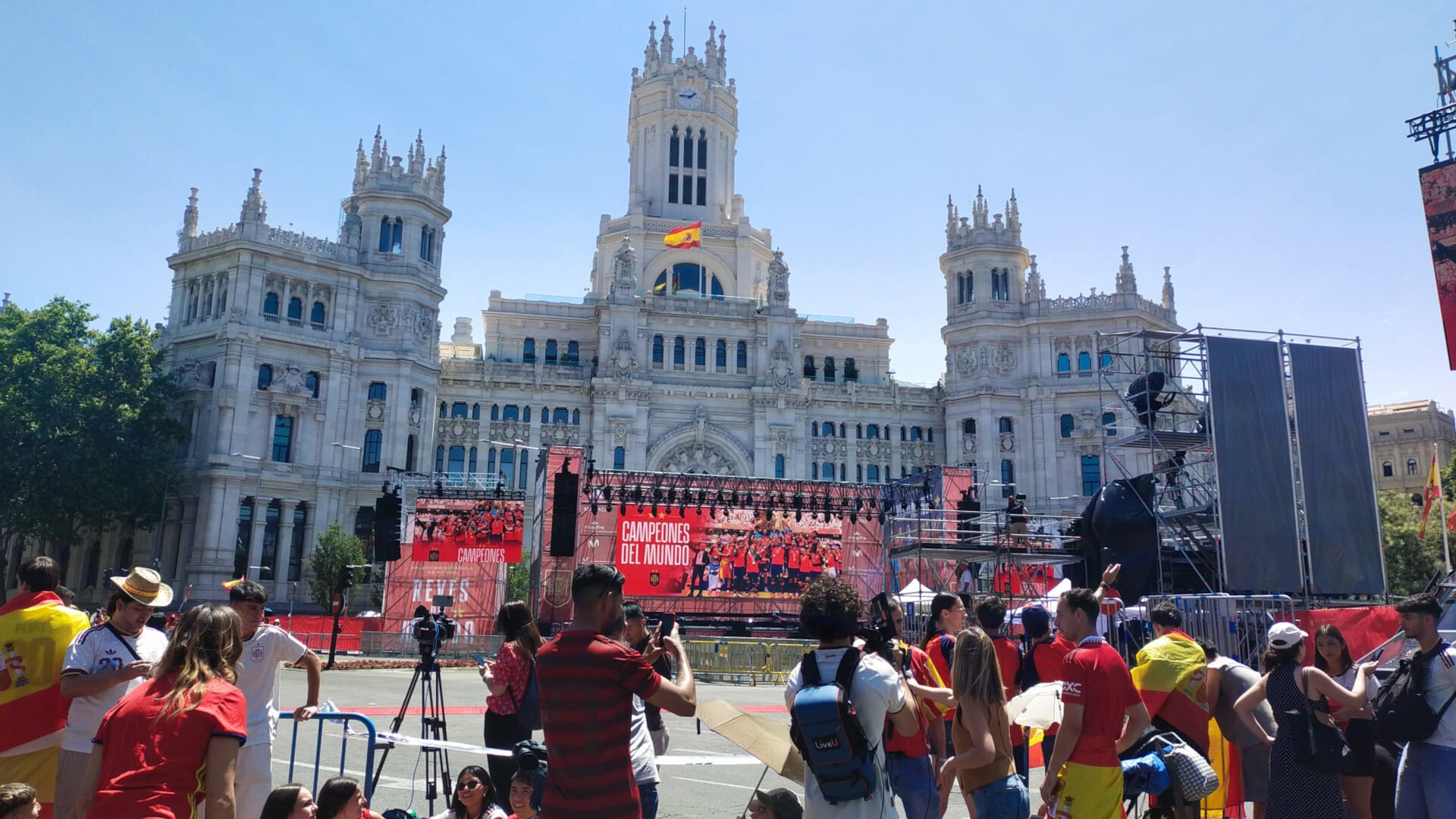 Celebración del Mundial en Madrid: a qué hora es, actuaciones musicales y cómo verlo en directo