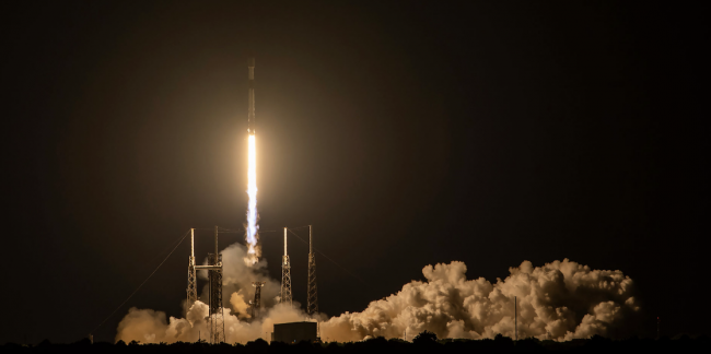 SpaceX celebra el lanzamiento número 500 de un cohete reutilizado con el satélite Sentinel-6B