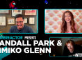 Randall Park y Kimiko Glenn nos cuentan sus estrategias para sobrevivir a una situación al estilo de Among Us