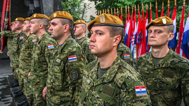 Croacia restablecerá el servicio militar obligatorio después de 17 años