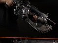 Xbox está vendiendo una réplica a escala 1:1 del Lancer de Gears of War