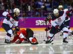 La capitana del equipo de hockey sobre hielo de EE.UU. critica la broma machista de Trump