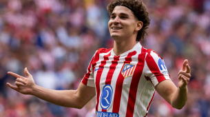 El Real Madrid hizo una oferta de 150 millones de euros por Julián Álvarez; el Atlético se burla