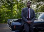 Mark Wahlberg y Yahya Abdul-Mateen II utilizan m&eacute;todos mafiosos para resolver un caso en By Any Means.