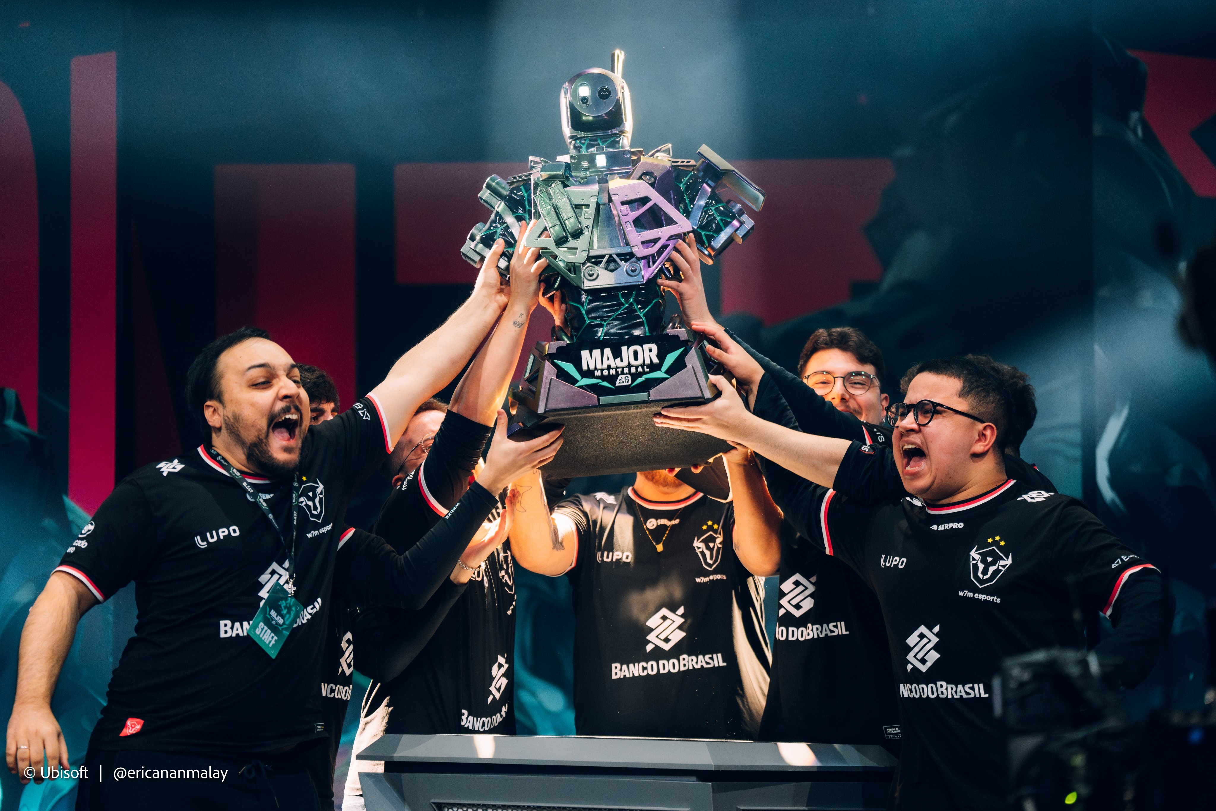 w7m esports son los nuevos campeones del Major de Montreal Rainbow Six ...