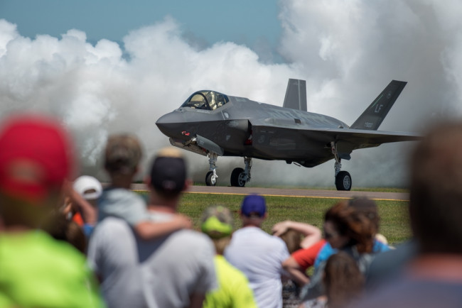 Suiza planea comprar menos aviones F-35 tras el aumento de los costes