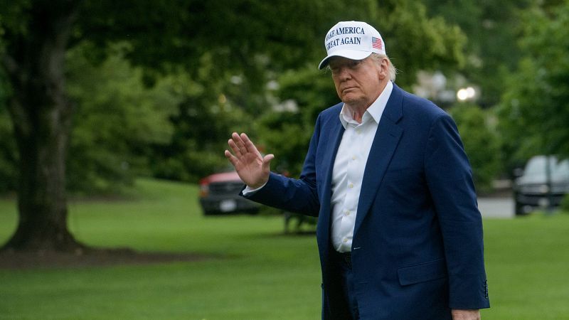 Trump advierte de la escalada de Putin y estudia nuevas sanciones