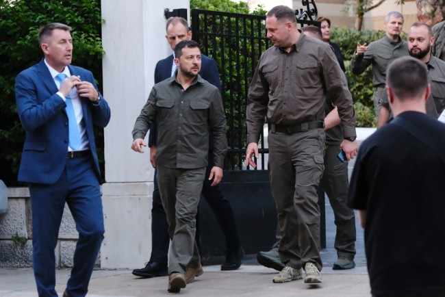 Dimite el principal ayudante de Zelensky tras los registros anticorrupción en su domicilio