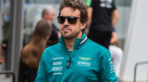 Fernando Alonso pilotará este fin de semana un Aston Martin muy mejorado y habla de su futuro en 