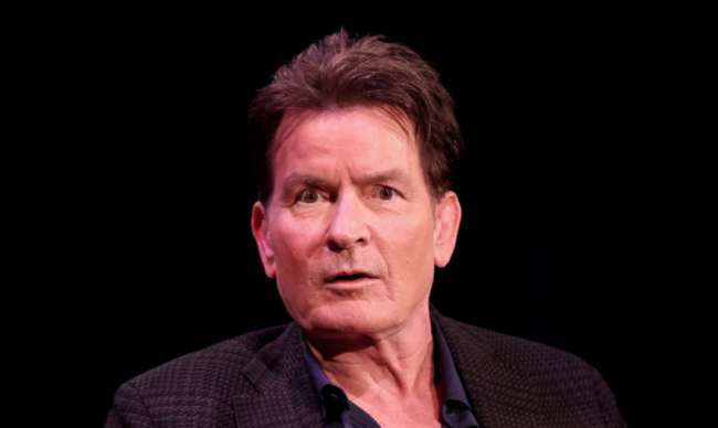 Sheen revela que rechazó interpretar a Daniel LaRusso en la primera Karate Kid