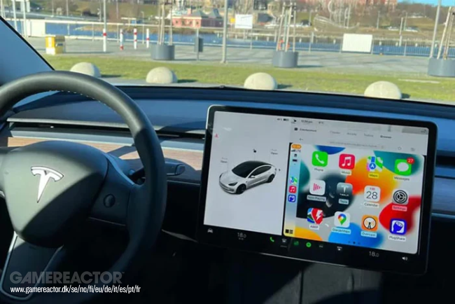 Tesla vuelve a retrasar la implantación de Apple CarPlay