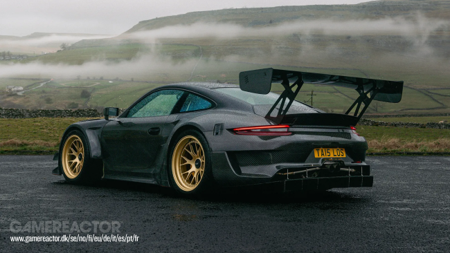 Un taller de Yorkshire ha fabricado una versión homologada para carretera del Porsche GT3 R