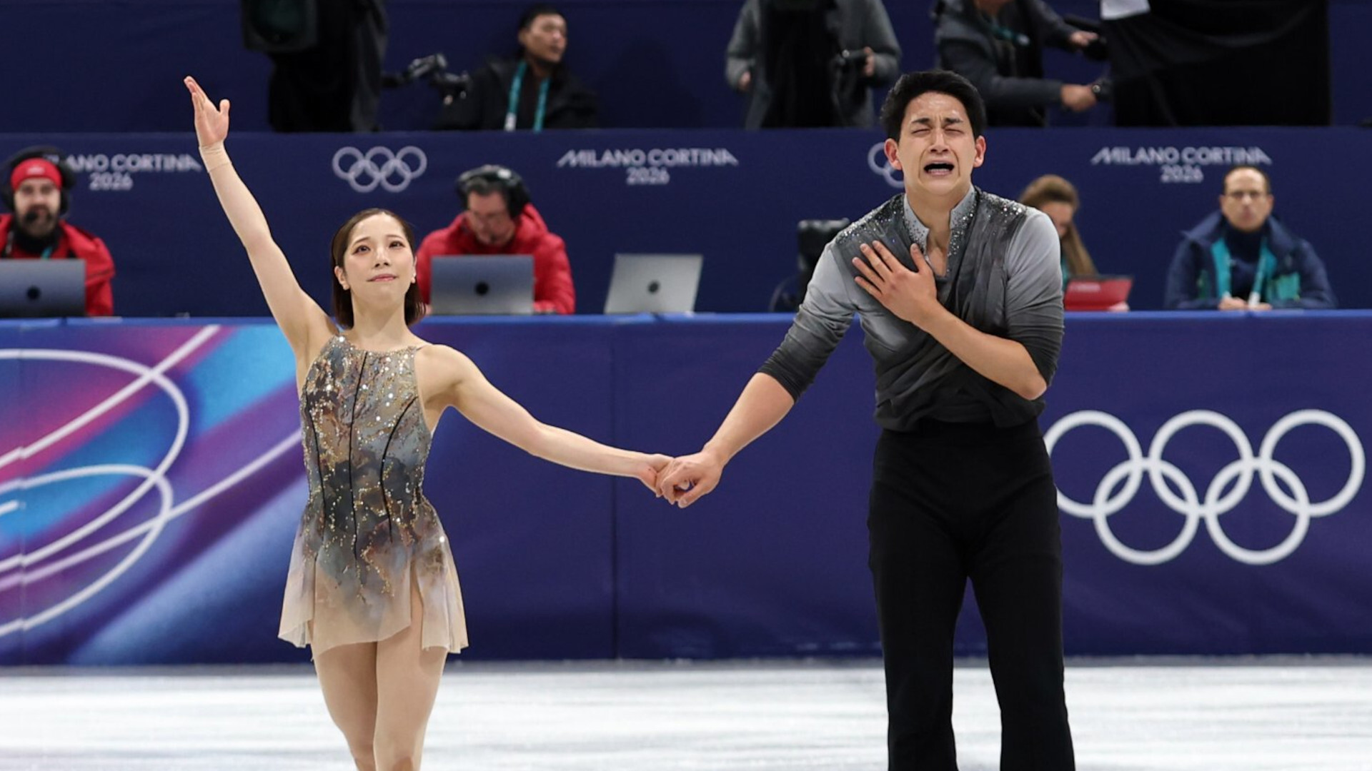 Japón gana medalla de oro en patinaje artístico por parejas con Gladiator