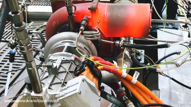 Un invento chino te permite cambiar entre electricidad y gasolina con un clic