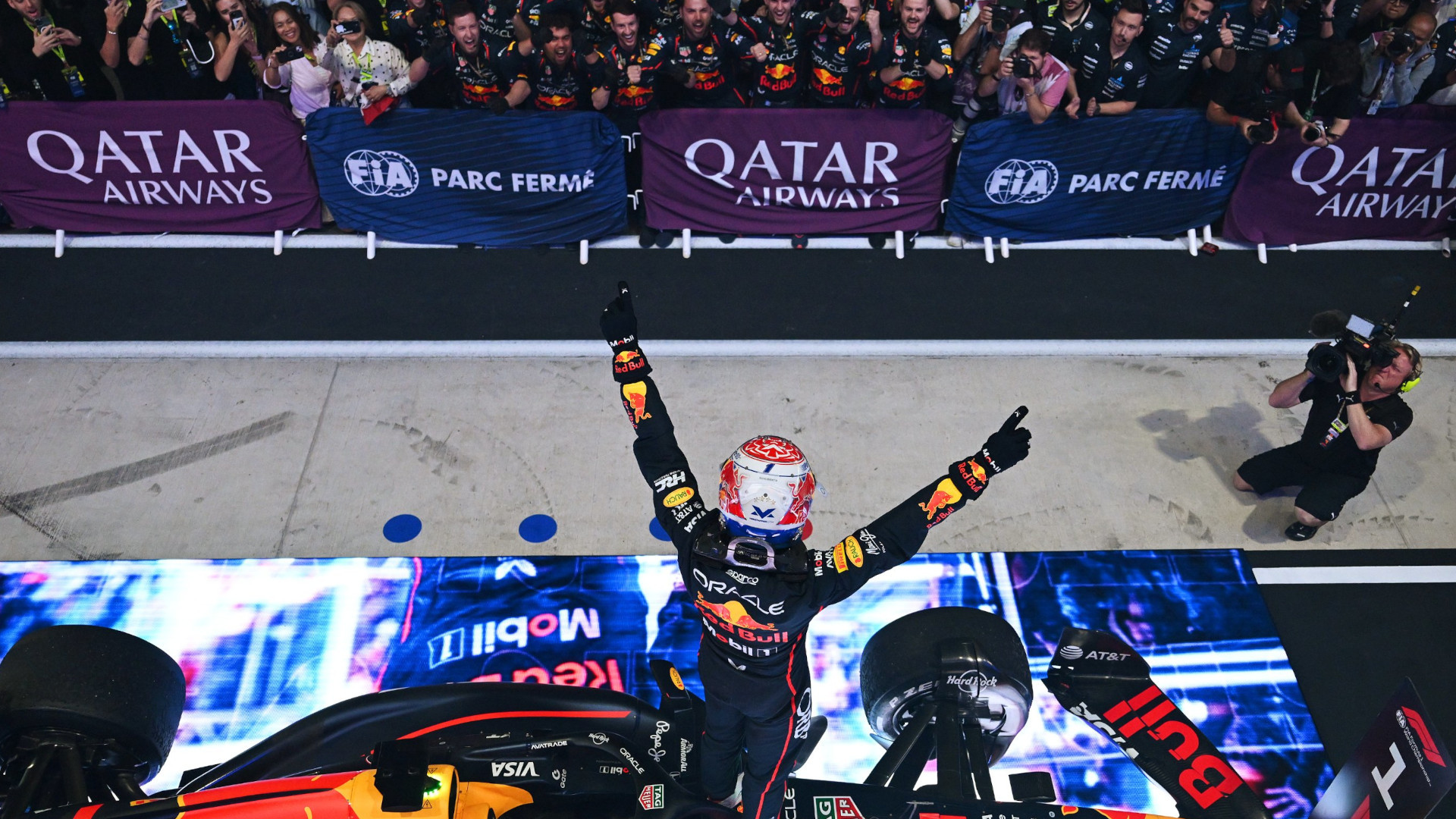 Max Verstappen gana el Gran Premio de Qatar y acecha a Norris