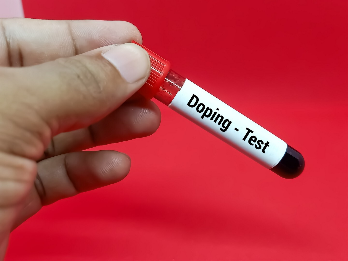 Polémica con controles anti dopaje sorpresa en el Tour de Francia
