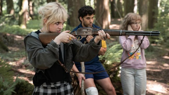 Yellowjackets (Paramount+)