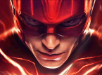 Ezra Miller seguirá interpretando a The Flash