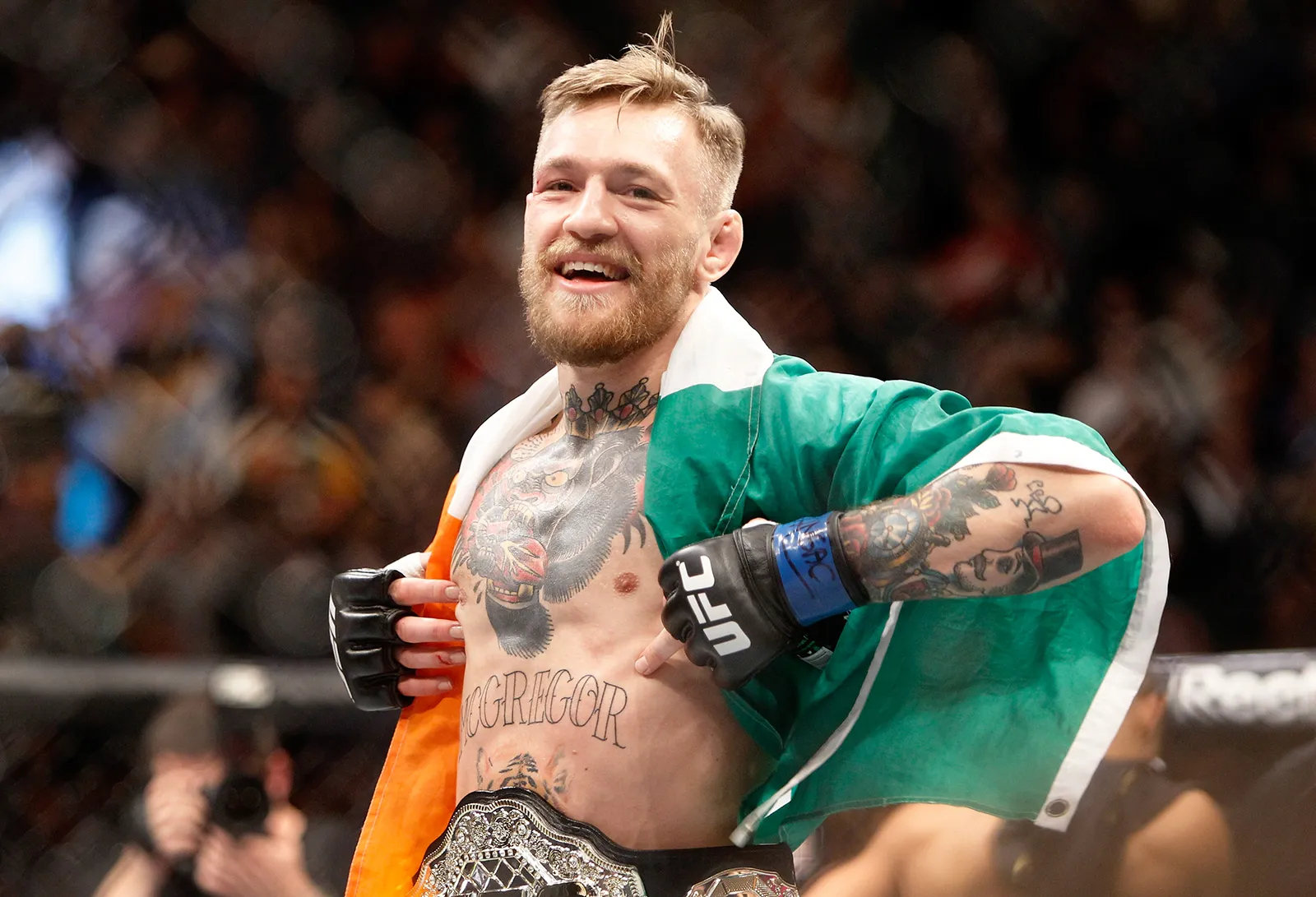 Conor McGregor acepta una suspensión de 18 meses en la UFC
