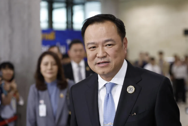 El primer ministro tailandés Anutin se afianza en el poder tras su decisiva victoria electoral.