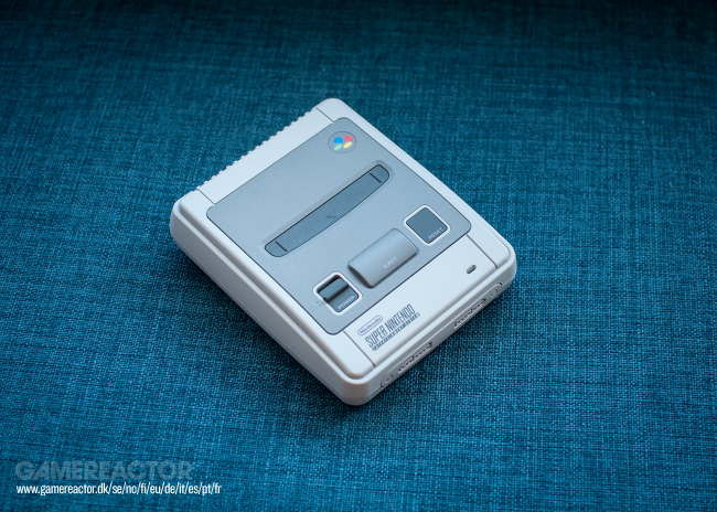 Galería de fotos: la SNES Mini más íntima