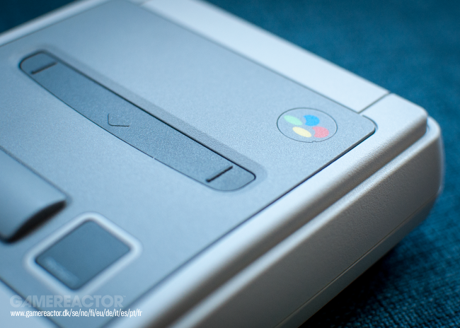 Galería de fotos: la SNES Mini más íntima